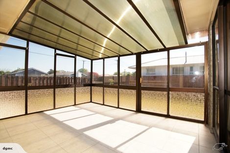 Photo of property in 26 Compton Street, Woolston, Christchurch, 8062