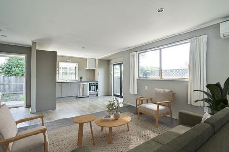 Photo of property in 805a Hastings Street North, Hastings, 4122