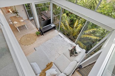 Photo of property in 50a Colonial Road, Birkenhead, Auckland, 0626