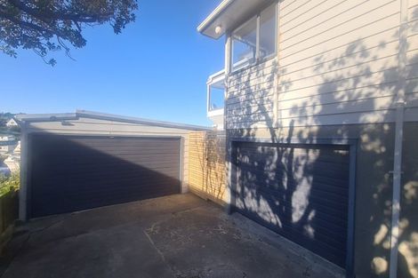 Photo of property in 27 Terrace Road, Titahi Bay, Porirua, 5022