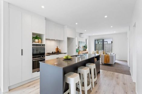 Photo of property in 15 Aquamarine Road, Rosehill, 2113