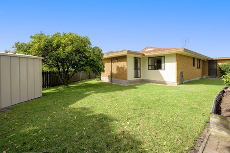 Photo of property in 35 Clivedene Street, Matua, Tauranga, 3110