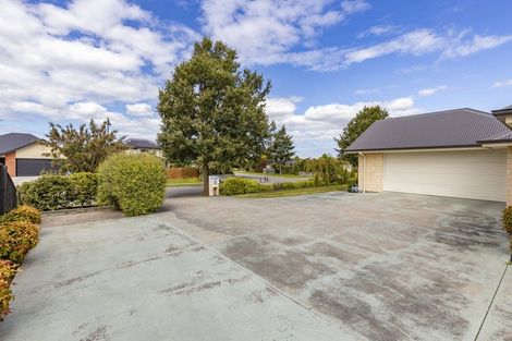 Photo of property in 55 Oakwood Drive, Rangiora, 7400