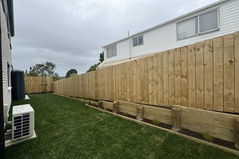 Photo of property in 9/3 Eskdale Road, Birkdale, Auckland, 0626