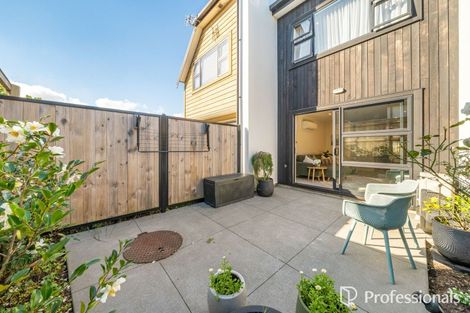 Photo of property in 11/489 Riverside Drive, Fairfield, Lower Hutt, 5011