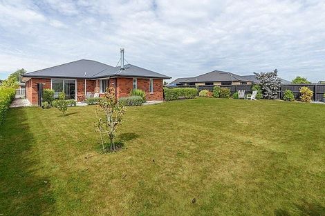 Photo of property in 6 Burnham School Road, Rolleston, 7614