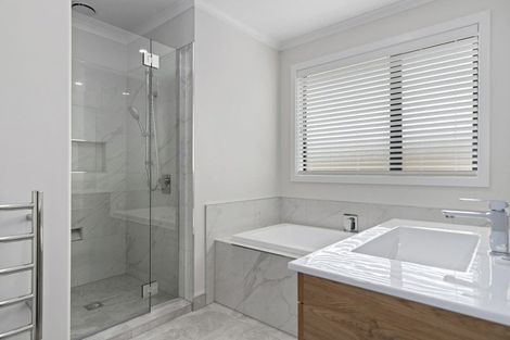 Photo of property in 36 Murray Ward Drive, Te Kauwhata, 3710