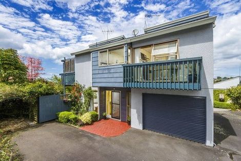 Photo of property in 4/165 Birkenhead Avenue, Birkenhead, Auckland, 0626