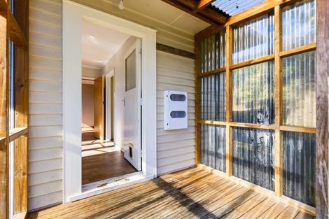 Photo of property in 16 Tarrangower Avenue, Taumarunui, 3920