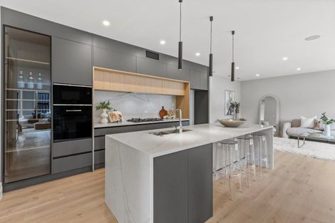 Photo of property in 7 Halcyon Bay Lane, Wainui, 0992