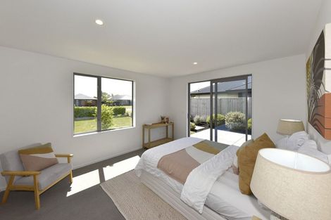 Photo of property in 14 John Raven Lane, Woodend, 7610