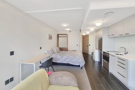 Photo of property in 107/3u Roxburgh Street, Mount Victoria, Wellington, 6011