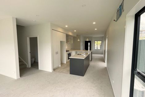 Photo of property in 42 Koreke Close, Kenepuru, Porirua, 5022