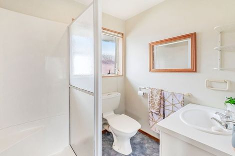 Photo of property in 128 Yaldhurst Road, Sockburn, Christchurch, 8042