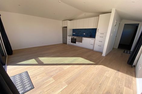 Photo of property in 39 Devonshire Road, Miramar, Wellington, 6022