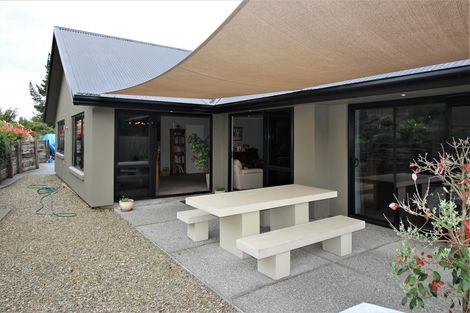 Photo of property in 7 Bodkin Road, Bridge Hill, Alexandra, 9320