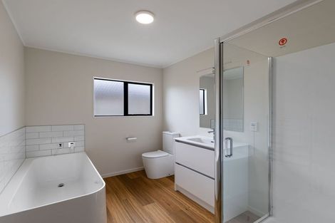 Photo of property in 21 Logan Way, Kelvin Grove, Palmerston North, 4414