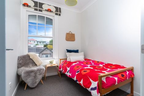 Photo of property in 35 Queen Street, Mount Victoria, Wellington, 6011