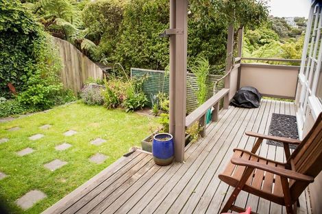 Photo of property in 4 Omar Street, Khandallah, Wellington, 6035