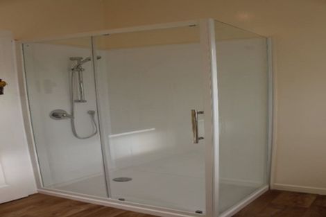 Photo of property in 5a Royal Crescent, Saint Kilda, Dunedin, 9012