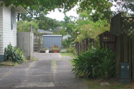 Photo of property in 2/23 Powrie Street, Glenfield, Auckland, 0629