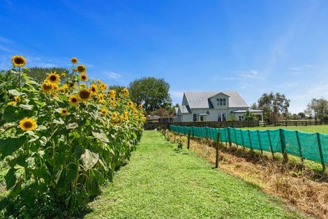 Photo of property in 2179 State Highway 16, Helensville, 0875