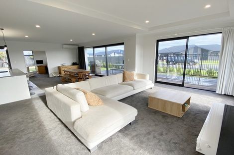 Photo of property in 192 Faringdon Boulevard, Rolleston, 7615