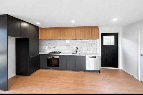 Photo of property in 2/8 Victoria Street, Ebdentown, Upper Hutt, 5018