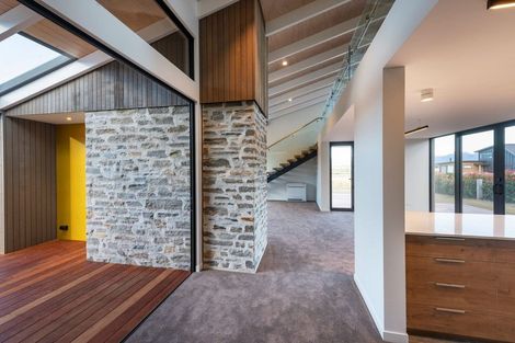 Photo of property in 3 Mcdonald Street, Wanaka, 9305