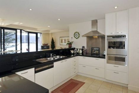 Photo of property in 308u1 Oriental Parade, Oriental Bay, Wellington, 6011