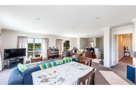 Photo of property in 340 Gulf Harbour Drive, Gulf Harbour, Whangaparaoa, 0930