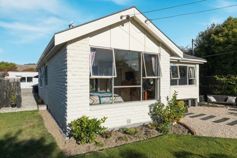 Photo of property in 16 Somerfield Street, Somerfield, Christchurch, 8024