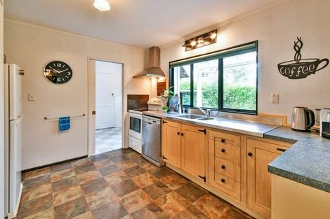 Photo of property in 14 Cameron Place, Drury, 2113