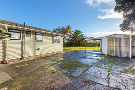 Photo of property in 48 Convair Crescent, Mangere, Auckland, 2022
