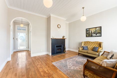 Photo of property in 122 Harrison Street, Whanganui, 4500