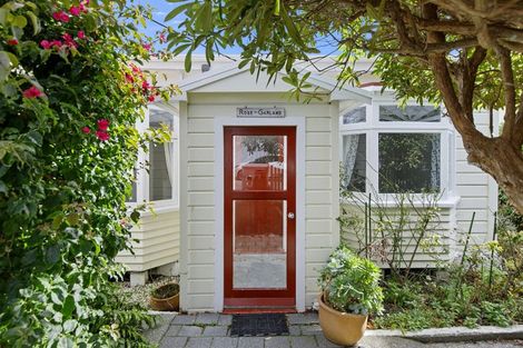 Photo of property in 12 Fernhill Terrace, Wadestown, Wellington, 6012