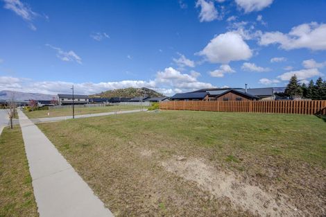 Photo of property in 59 Mount Nicholas Avenue, Wanaka, 9305