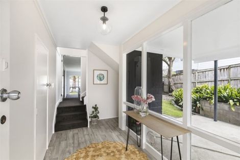 Photo of property in 46 Lynden Avenue, Hillcrest, Auckland, 0627