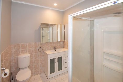 Photo of property in Maddison Apartments, 3/6a Queen Street, Palmerston North, 4410