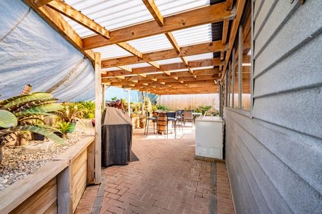 Photo of property in 245 Weymouth Road, Manurewa, Auckland, 2102