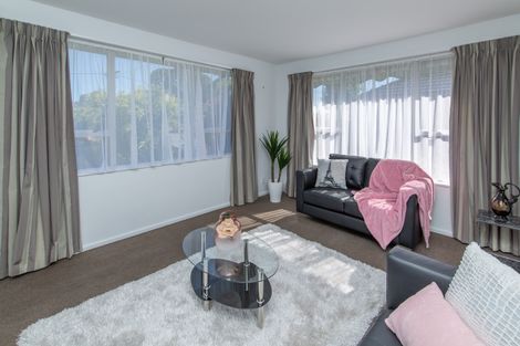 Photo of property in 19 Sturrocks Road, Redwood, Christchurch, 8051