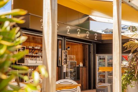 Photo of property in 192 Landmark Terrace, Orewa, 0931