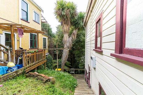Photo of property in 1 Haddon Place, Dunedin Central, Dunedin, 9016