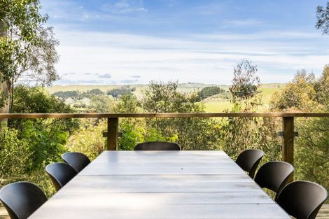 Photo of property in 40 Longview Road, Poraiti, Napier, 4182