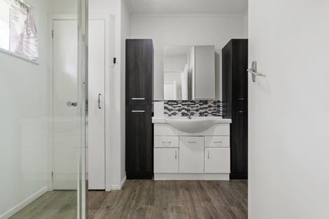 Photo of property in 1/33 Butterworth Avenue, Opaheke, Papakura, 2113