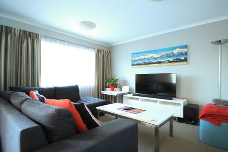 Photo of property in 153 Ohiro Road, Brooklyn, Wellington, 6021