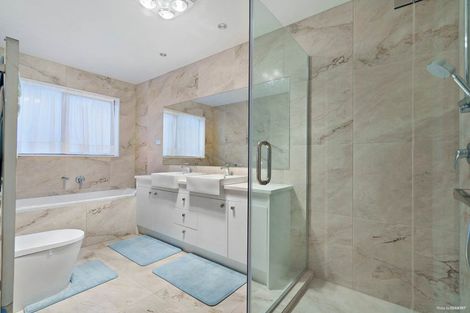Photo of property in 10 Fong Road, Flat Bush, Auckland, 2019