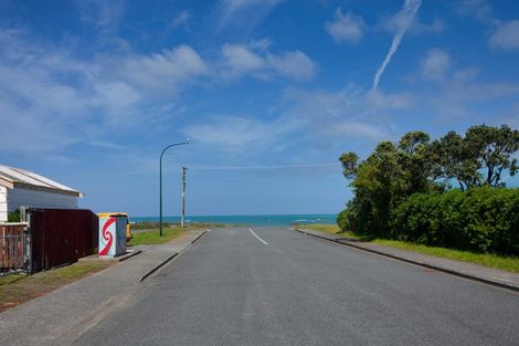 Photo of property in 2 Takahe Drive, South Bay, Kaikoura, 7300