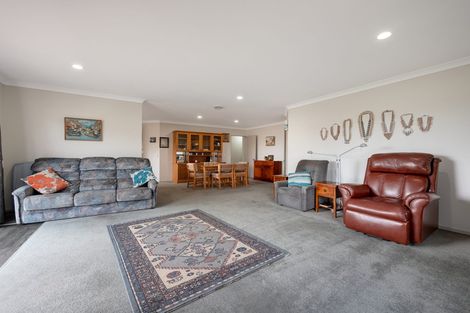 Photo of property in 2 Dowman Place, Te Puke, 3119