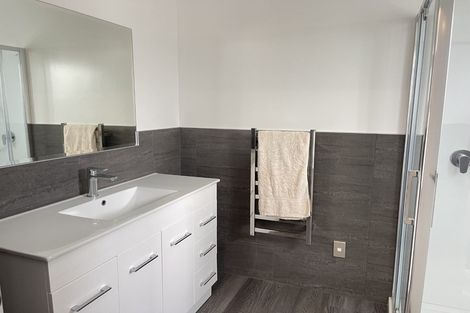 Photo of property in 6b Kirk Street, Waiuku, 2123